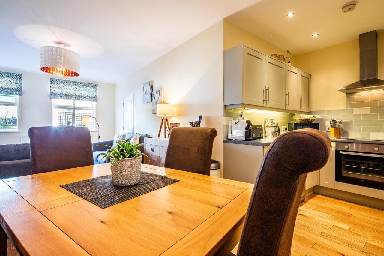 Buxton Centre Cosy Cottage With Free Secure Parking Eksteriør billede