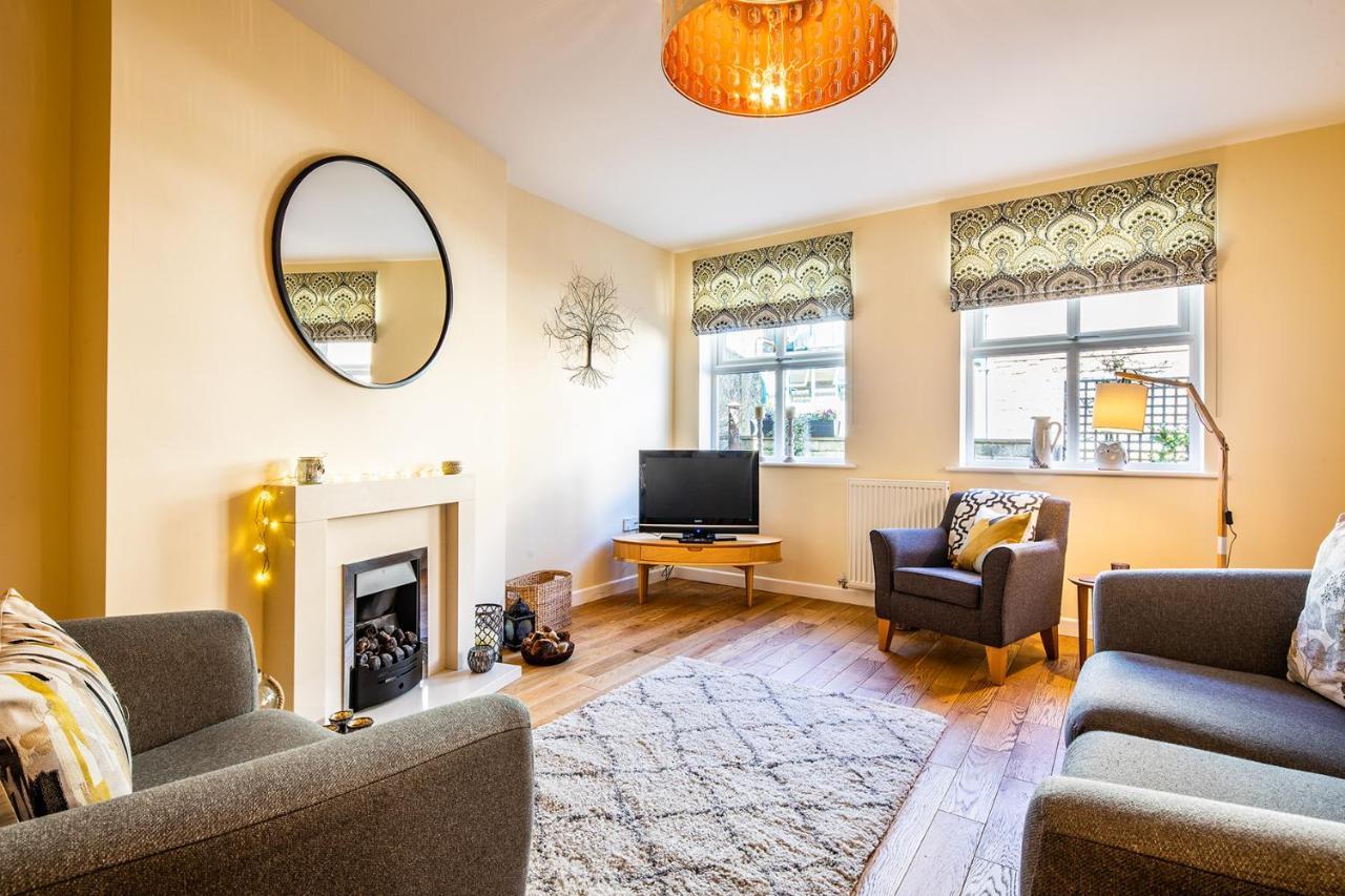 Buxton Centre Cosy Cottage With Free Secure Parking Eksteriør billede